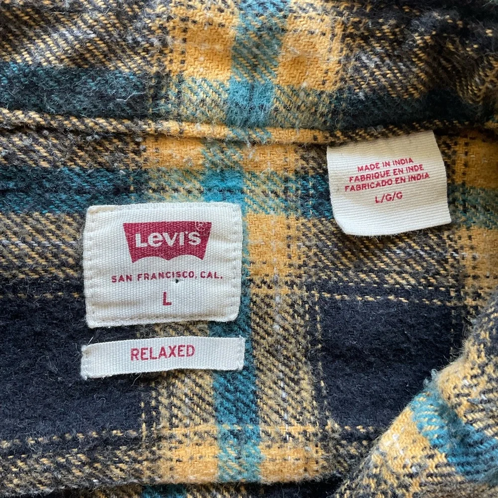 Levi’s Relaxed Fit Flannel Shirt Men’s LARGE Yellow Black Turquoise Plaid 19587